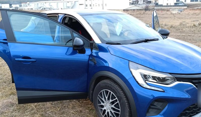 
								Renault Captur TCe 140 FAP Zen full									