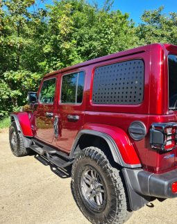 
										Jeep Wrangler 2.0 4xe AT8 PHEV Sahara full									