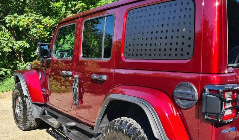 
								Jeep Wrangler 2.0 4xe AT8 PHEV Sahara full									